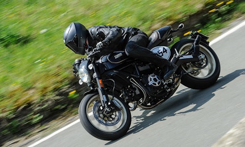 Ducati Scrambler Cafe Racer (2017) - first ride and review