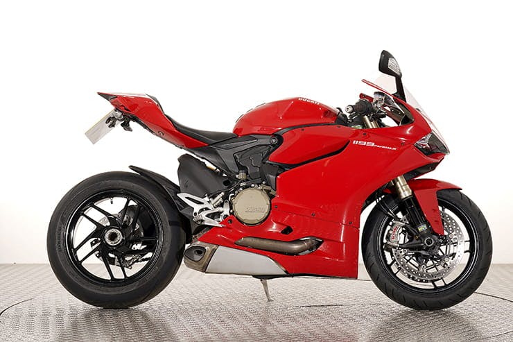 Ducati 1199 Panigale and 1199 Panigale S 2012 2014 Review Buying Guide
