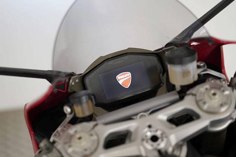 2012 Ducati 1199S Panigale Review Used Price Spec_10