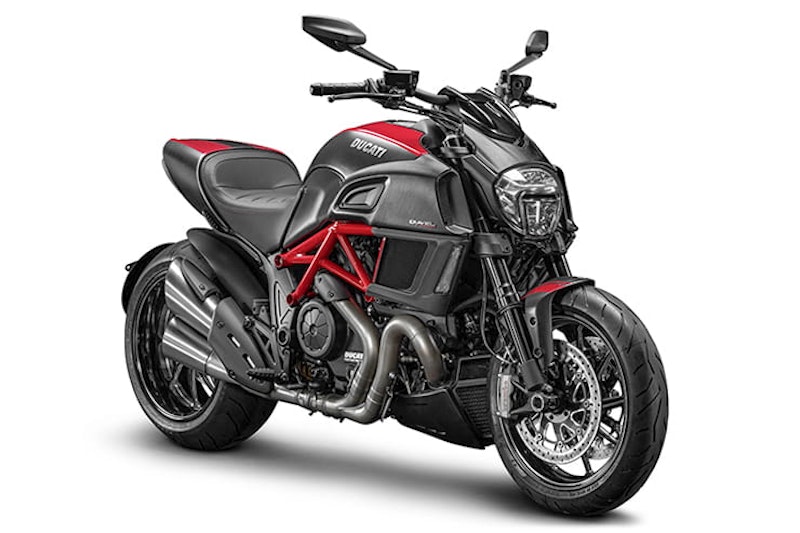 Ducati Diavel Carbon 2011 Used Review Price Spec_08