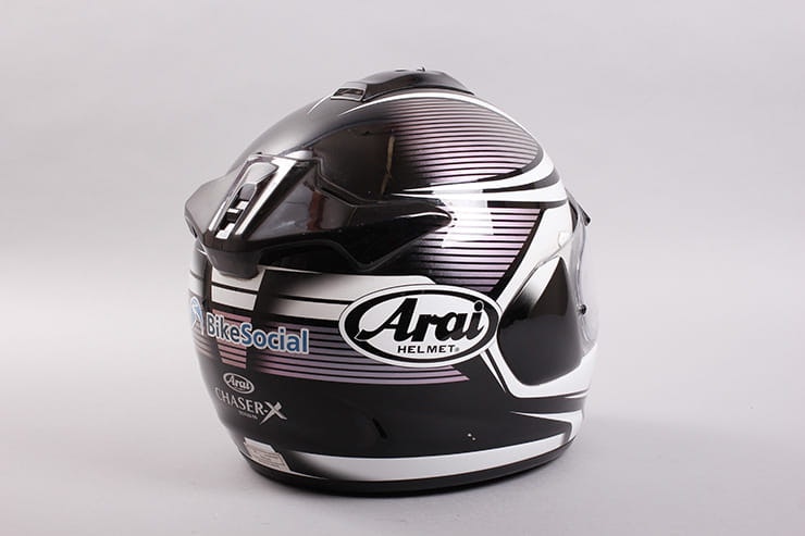 BikeSocial reviews the 2017 Arai Chaser X