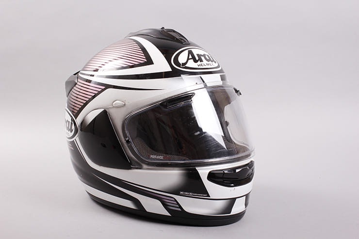 BikeSocial reviews the 2017 Arai Chaser X