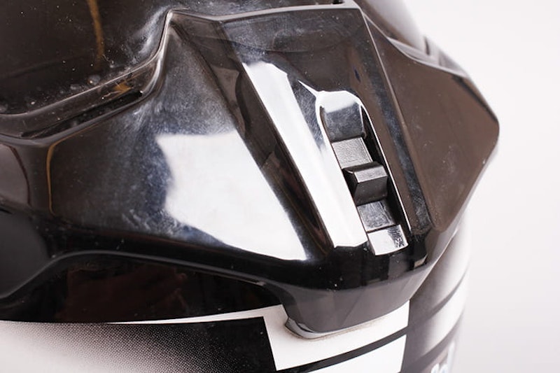 BikeSocial reviews the 2017 Arai Chaser X