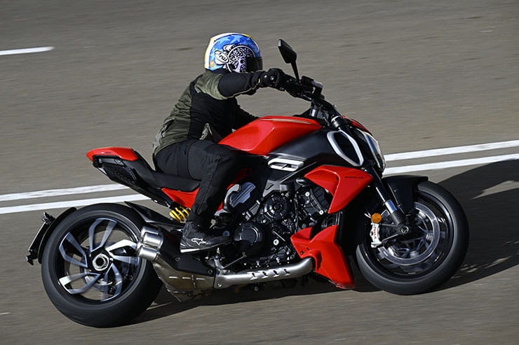 2023 Ducati Diavel V4 Review Price Spec 30