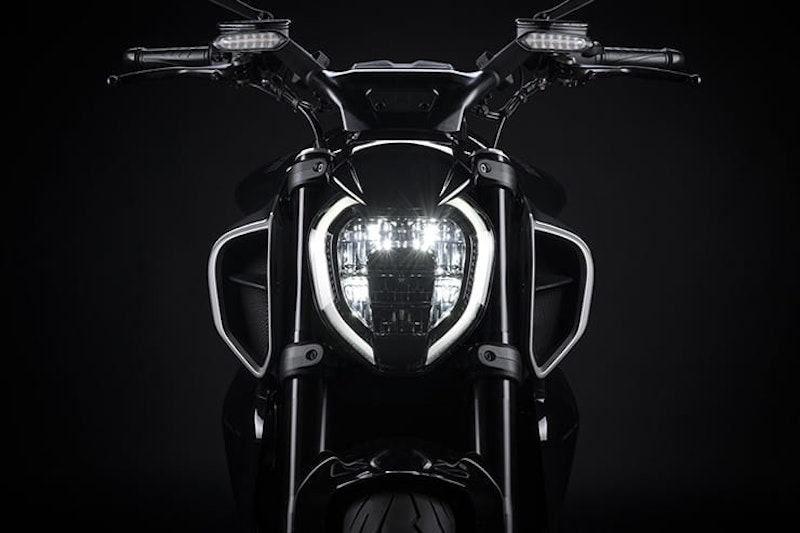 2023 Ducati Diavel V4 Technical Review Price Spec (4)