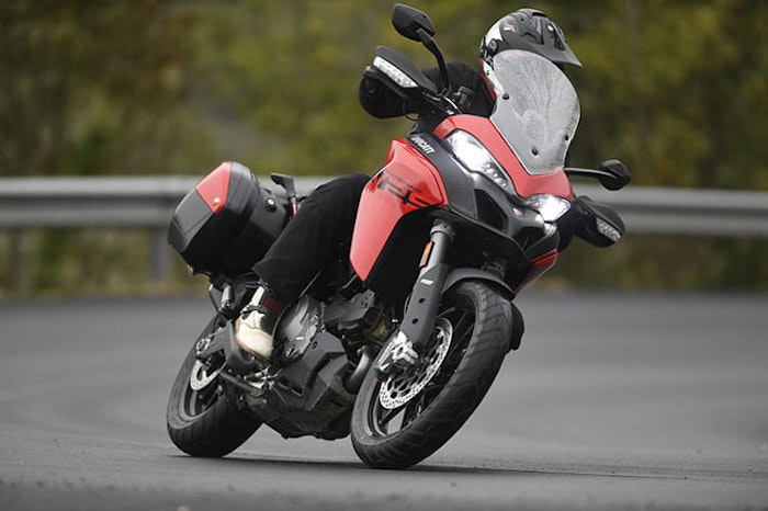 Ducati Multistrada V2 2022 Review Price Spec_09
