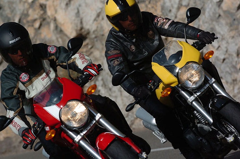 2005 Ducati Monster S2R Review Used Price Spec_15
