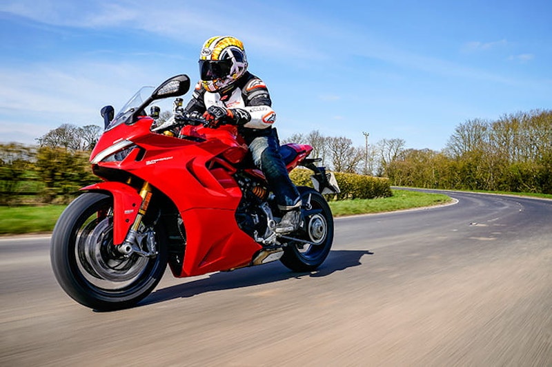 39_Ducati Supersport 2021_LOW