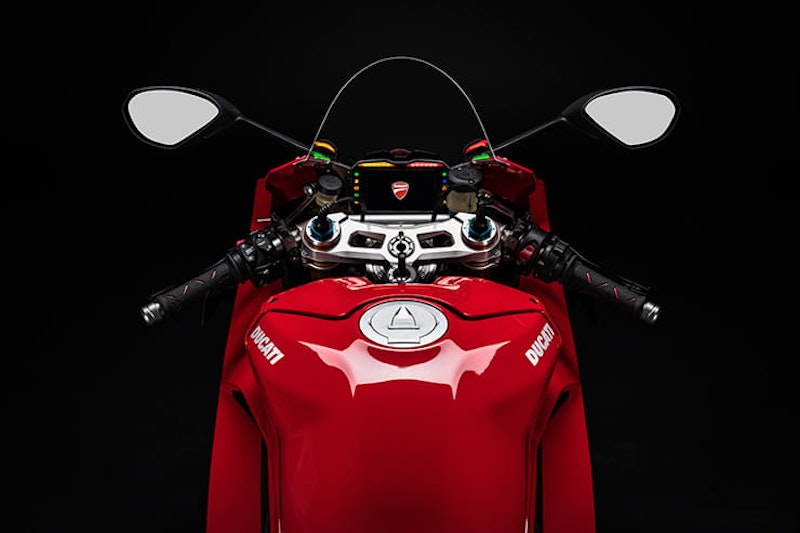 Aero, frame and electronic upgrades make the Panigale V4 easier to ride and with more confidence.