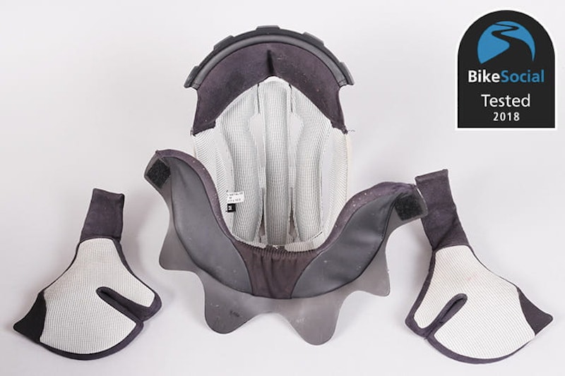 Tested: Shark Drak Dual Black | Review