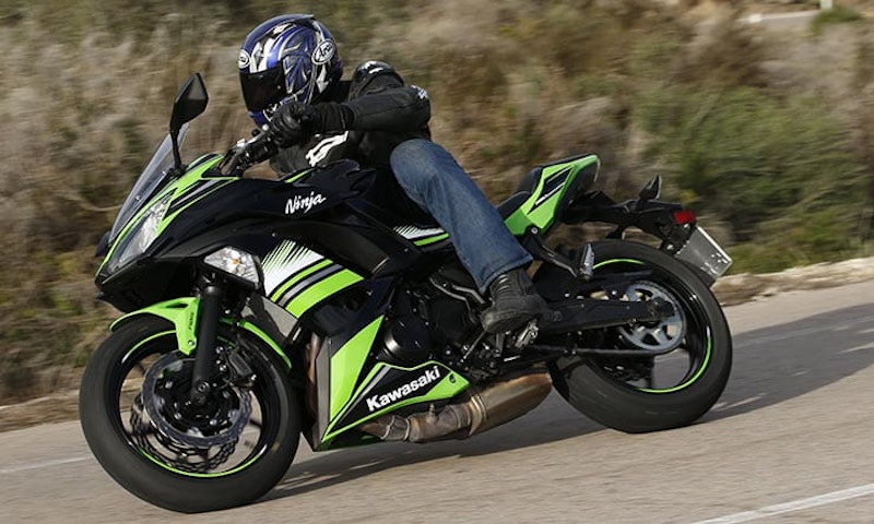Kawasaki Ninja 650 (2017) - first ride and review