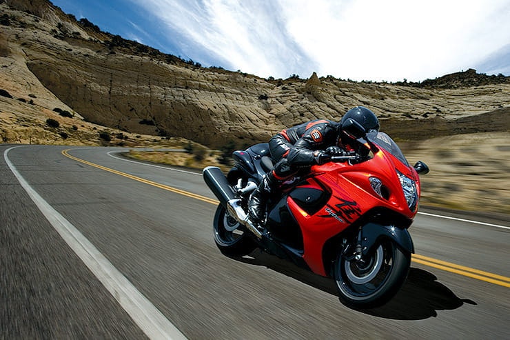 Everything you need to know about Suzuki’s ballistic hyperbike, the GSX1300R Hayabusa. Pros, cons and all the specs