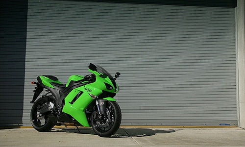 Kawasaki ZX-6R (2007-2008): [ Review & Buying Guide ]