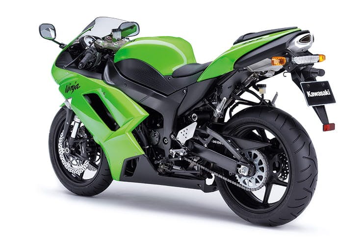 Kawasaki ZX 6R 2007 2008 Review Buying Guide
