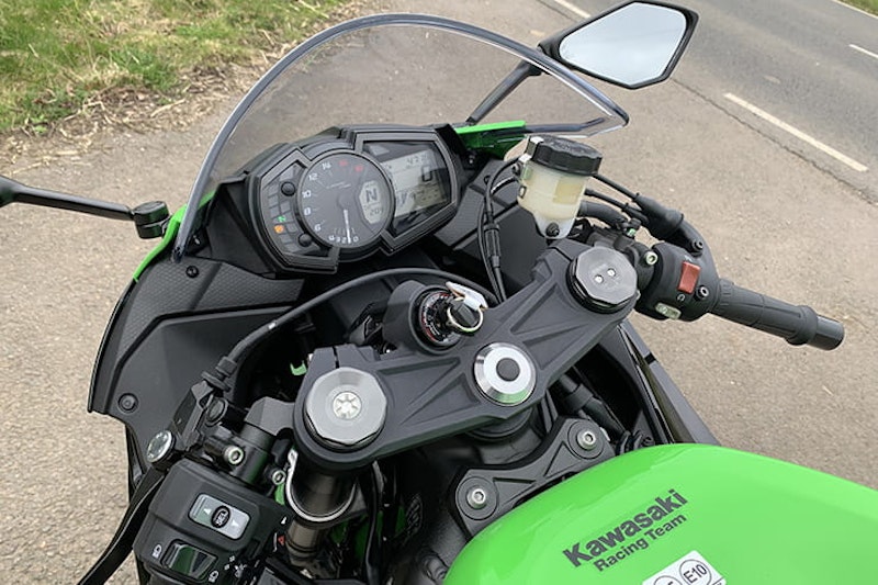 Kawasaki Ninja ZX-6R 2019 Review Price Specs