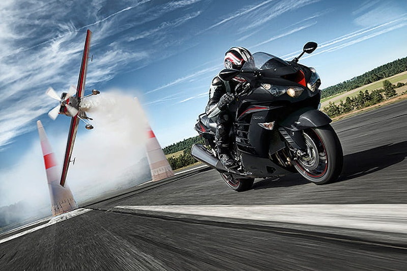 Kawasaki’s longstanding rocket-ship hyperbike, the ZZR1400, a brilliant machine that has more gloriously smooth mid-range than the supercharged H2 SX and costs considerably less!
