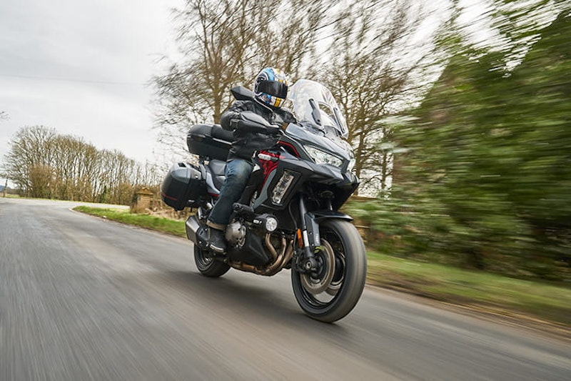 Kawasaki Versys 1000 S GT 2021 Review Price Spec_43
