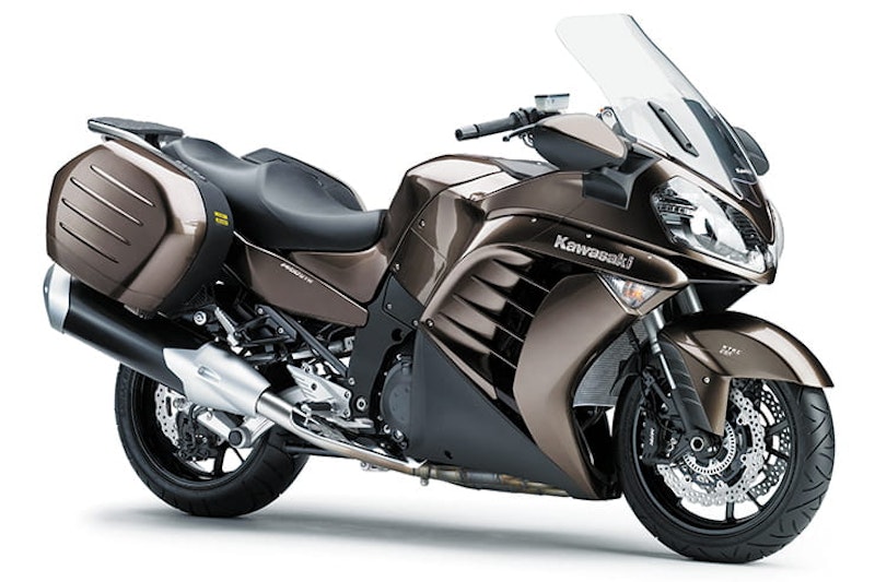 Kawasaki GTR1400 Review Price Spec Details_03