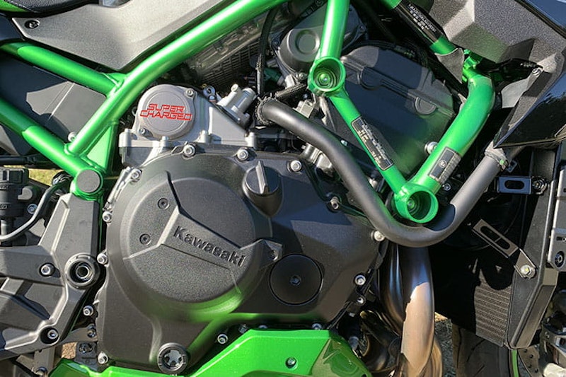 2022 Kawasaki Z-H2 SE review (19)