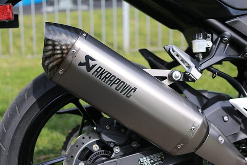 Kawasaki Z400 2019 - Two Week Review Price Specs