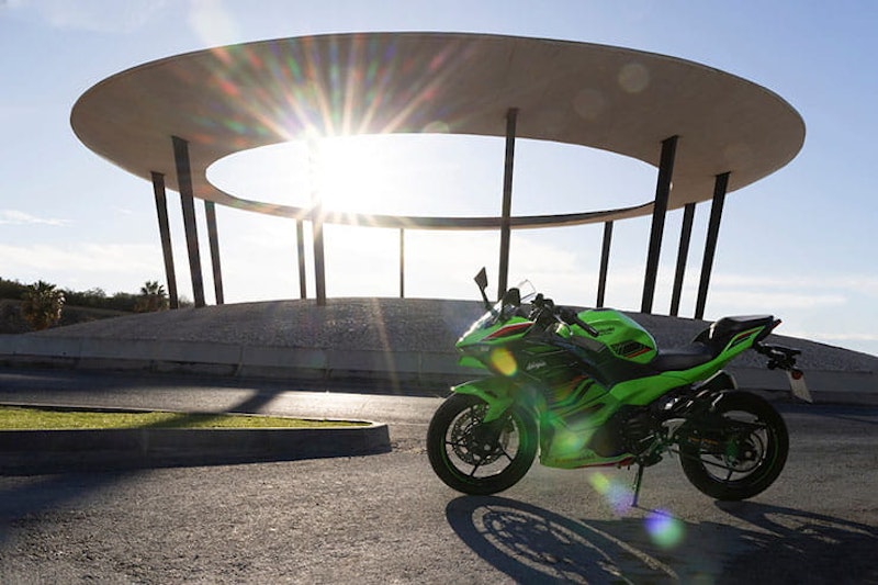 2024 Kawasaki Ninja 500 Review Details Price Spec_26