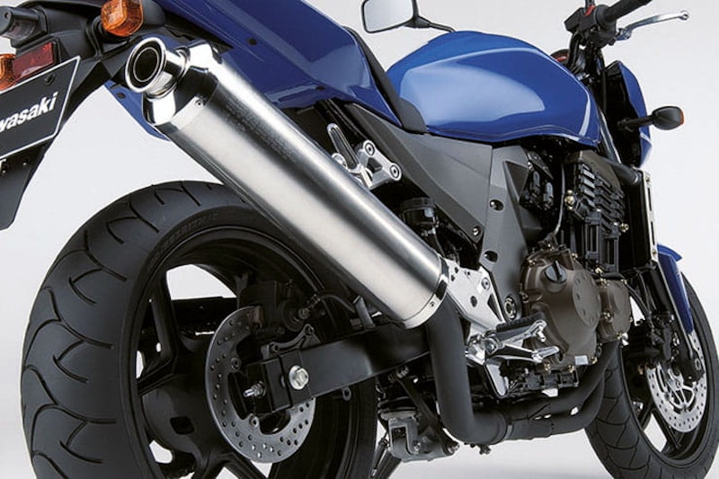 Kawasaki Z750 2004 Review Used Price Spec_07