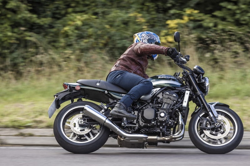 2022 Kawasaki Z900RS Review Price Spec_23