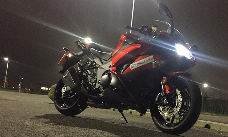 Kawasaki Z1000SX (2017): Real World Road Test