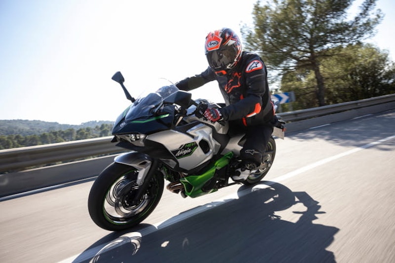 2024 Kawasaki Ninja7 HEV Hybrid Review Details Price Spec_110