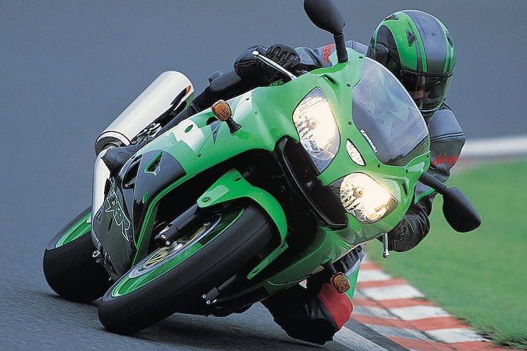 Kawasaki ZX 9R 1998 2003 Review Buying Guide