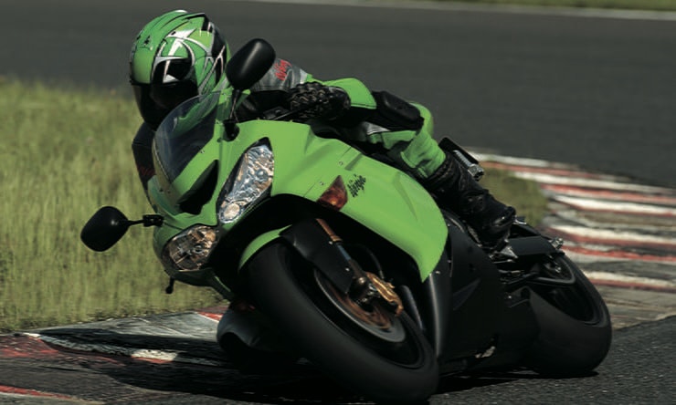 Kawasaki Ninja ZX-10R (2004 – 2005) | Buyers guide
