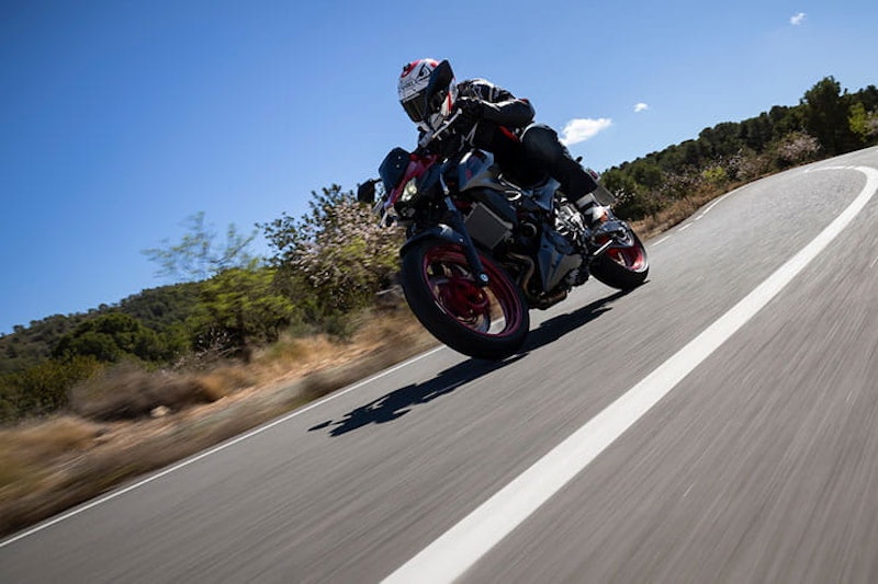 2024 Kawasaki Z500 Review Details Price Spec_09