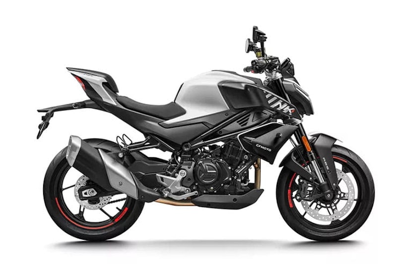 2024 Kawasaki Z500 Review Details Price Spec_104