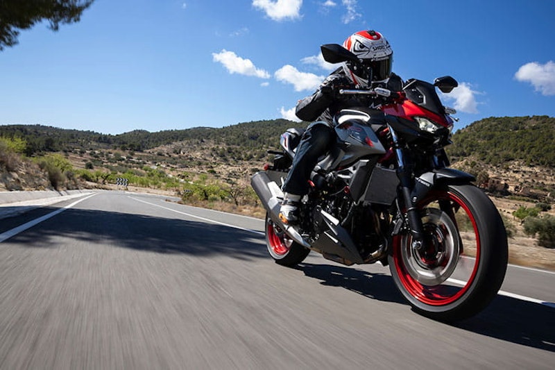 2024 Kawasaki Z500 Review Details Price Spec_16