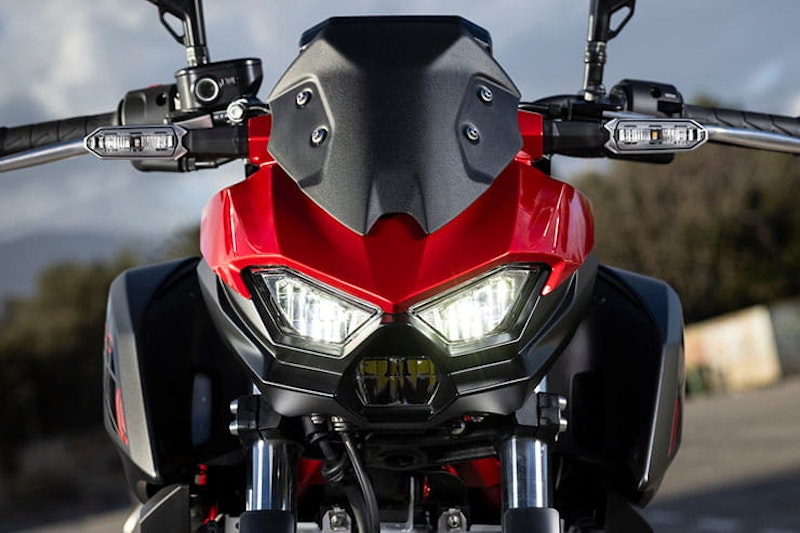 2024 Kawasaki Z500 Review Details Price Spec_17