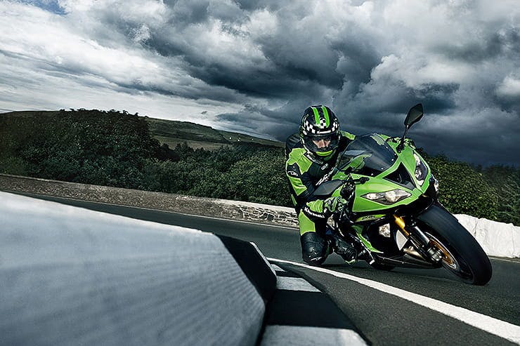 その他 Noir Colour changes for the 2008 Kawasaki ZX-6R motorcycle