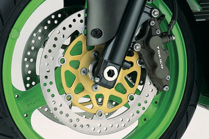2002 Kawasaki Ninja ZX-6R Review Used Price Spec_07