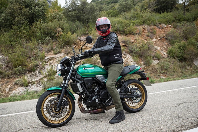 Kawasaki Z650RS 2022 Review Price Spec_052