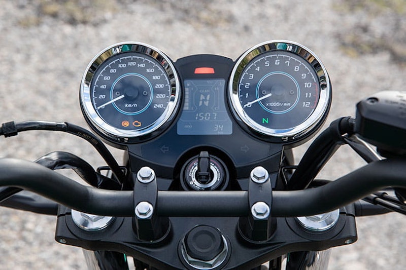 Kawasaki Z650RS 2022 Review Price Spec_083