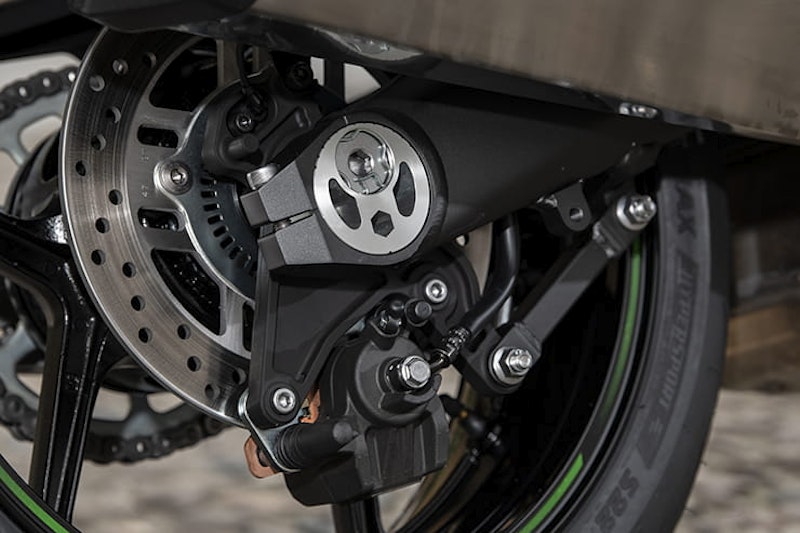Kawasaki’s roadgoing sports bike inherits the Ninja title, gets a TFT display, improved traction control, ABS and comfort