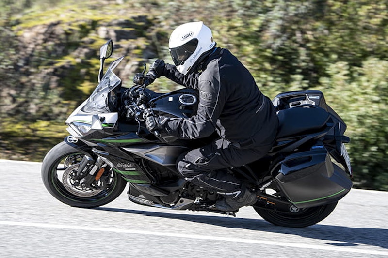 Kawasaki’s roadgoing sports bike inherits the Ninja title, gets a TFT display, improved traction control, ABS and comfort