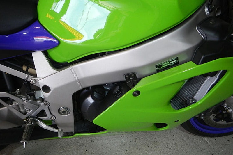 1996 Kawasaki ZX-7R Ninja Review Details Used Price Spec_12