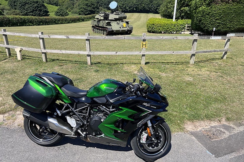 2022 Kawasaki Ninja H2 SX and SE News Details Spec_103