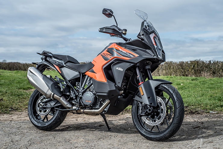003_KTM 1290 Super Adventure S 2021