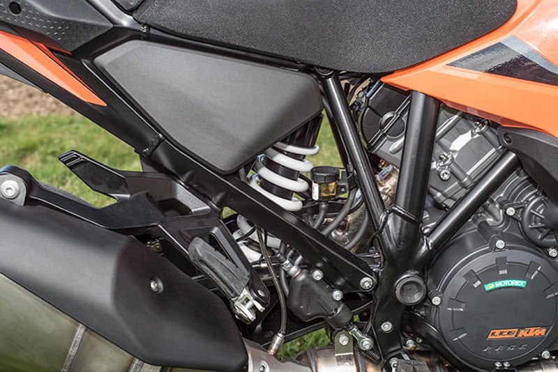 010_KTM 1290 Super Adventure S 2021