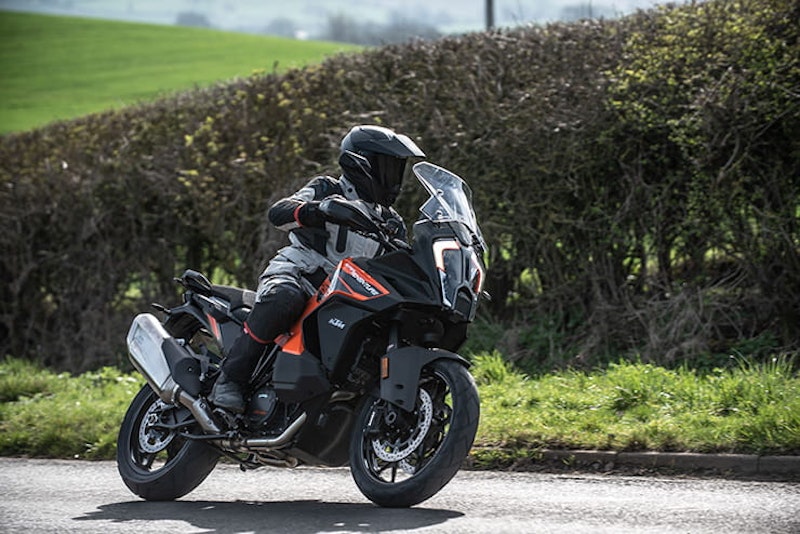 061_KTM 1290 Super Adventure S 2021