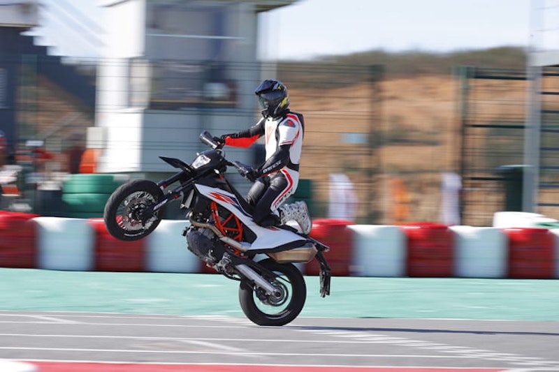 KTM R 690 Launch Review Specs