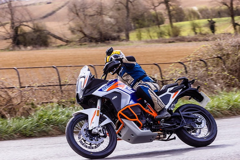 KTM 1290 Super Adventure R Review Spec Price_065
