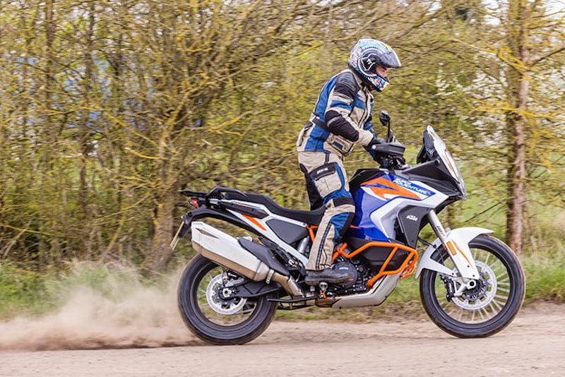 KTM 1290 Super Adventure R Review Spec Price_089