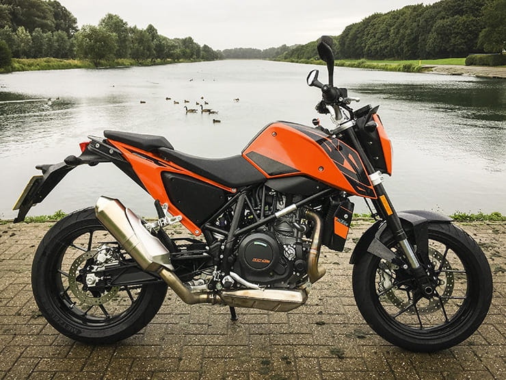 KTM 690 Duke